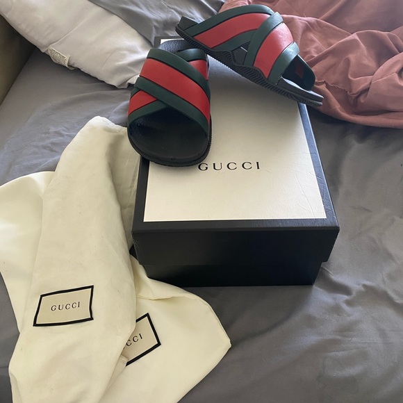 gucci slides
